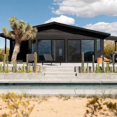 Sacred Haven L Cabin W Cowboy Pool At Park Entrance Joshua Tree Exterior foto